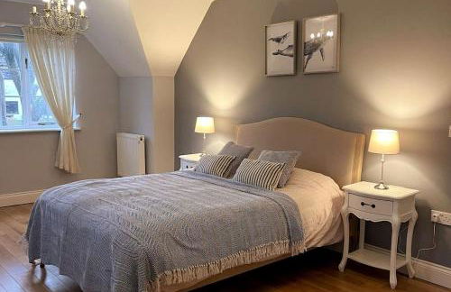 Large coastal cottage, private indoor pool, hut tub, sauna and steam pod - Photo 24