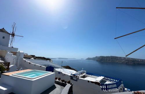 Lioyerma Windmill Villa With Outdoor Hot Tub - Photo 28