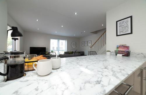 Luxury Duplex 2-Bed Apartment Fruit Market Marina - Foto 16