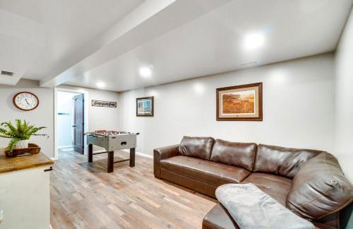 Scenic Yankton Retreat with Fire Pit 1 Mi to Lake! - Foto 25