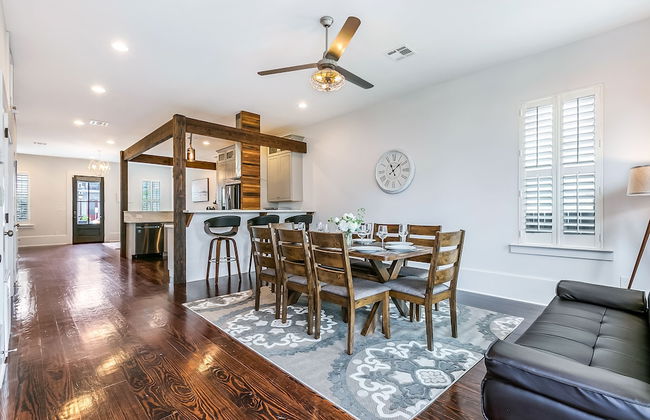 Spacious Townhouse close to FQ & City Hot Spots - Foto 1