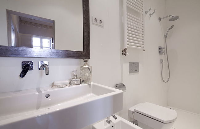 MSB Rambla Catalunya Center - Photo 18