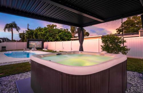 The Beverley Pool Hot Tub Near Clearwater Beach - Foto 10
