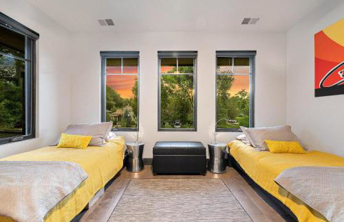 Relaxing in Paradise with Private Rooftop Deck! - Foto 67