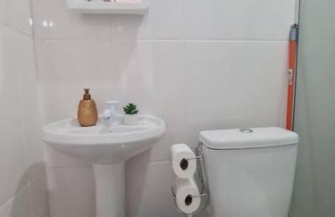 Kitnet 306 centro, com linda vista janela, tv smart - Foto 15