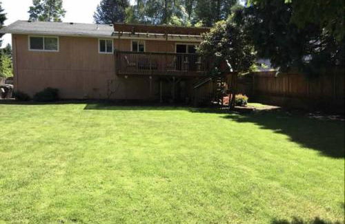 West Linn Relaxing Entire Home WiFi TV Yard BBQ Eateries - Foto 63