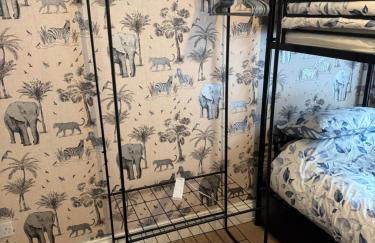 Spacious, sleeps 7, 2 baths, Central Saltash - Photo 31