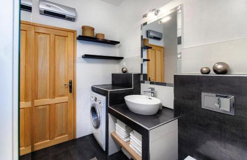 Holiday house with a parking space Split - 22315 - Photo 23