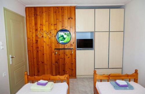 Liakos' Apartments - Foto 17