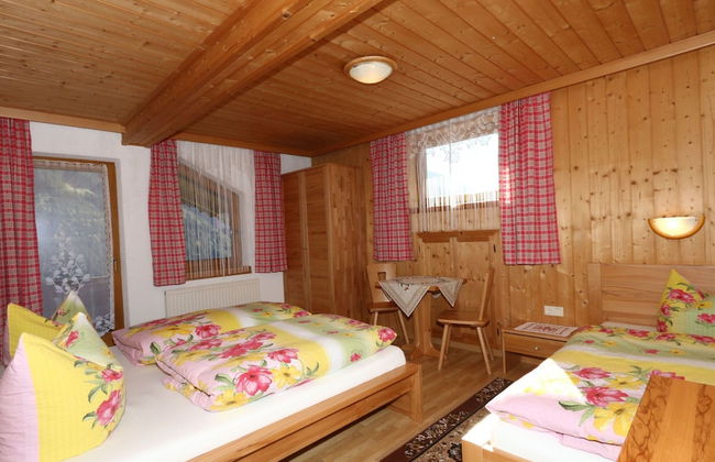 Chalet in Mayrhofen Near Ski Slopes - Foto 4