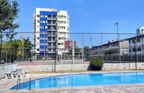 Sinta-se em casa! Lindo Ap para você e sua família - Foto 13