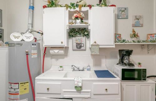 Charming Midtown Apt - Hannon Hideaway Unit B - Foto 12