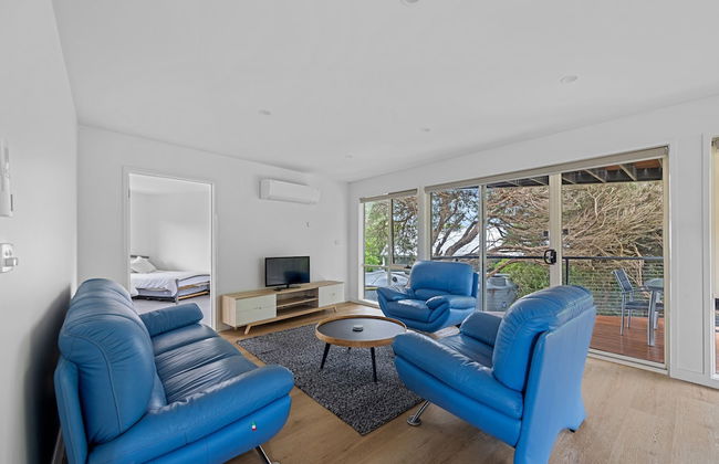 Sandy Point Beach Escape - Photo 9