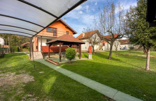 House Pepica With Hot Tub - Happy Rentals - Photo 12