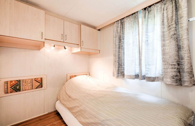 Chalet in Stegeren Near Hiking Trails - Photo 5