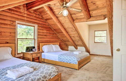 Stunning Log Cabin with Great Views, Firepit, Deck near Twain Hart - Foto 15