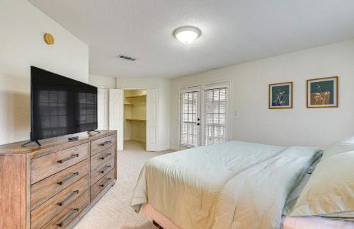 Downtown Kemah Rental about 3 Blocks to Boardwalk! - Foto 11