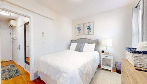 Modern,02 mile to Northeastern, in unit laundry - Foto 5