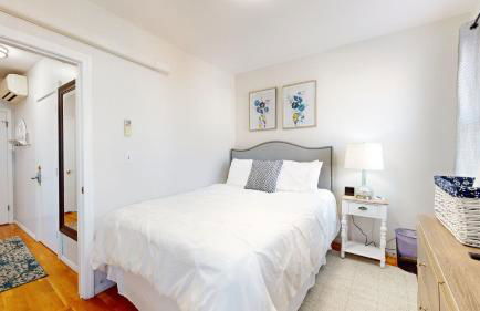 Modern,02 mile to Northeastern, in unit laundry - Foto 5