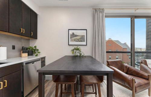 Brand New Condo in the Heart of Traverse City! - Foto 18