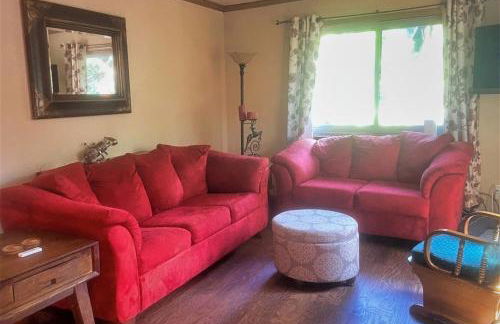 Read Haven 3 Bedroom, 1.5 Bath - Photo 6