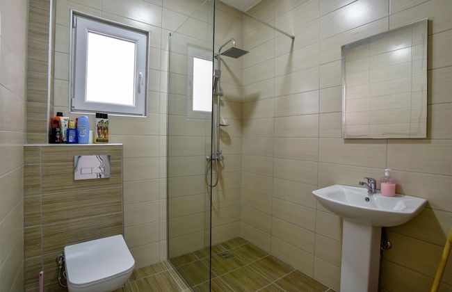 Villa w Garden Balcony 8 min to Ulcinj Long Beach - Foto 16