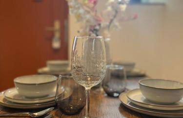 Business, Family & Friends I zentrumsnah l ruhig I Waschmaschine I Balkon - Foto 8