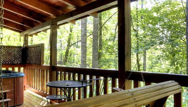 Cozy Cabin Escape 7mins to Pigeon Forge Hot tub - Foto 2, Habitación