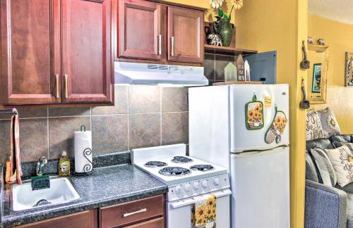 1 Mi to Lake Lure! Couples Retreat with Resort Perks - Foto 9