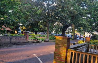 Home on the Broads Just Renovated - Foto 78