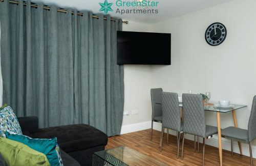 GreenStar Apartments Dundee - Short Walk Away Into Dundee City Centre - CLICK FOR OPTIONS - 6 PROPERTIES AVAILABLE FROM 1 TO 3 BEDROOMS ALL IN SAME BUILDING IDEAL FOR GROUP STAYS - Photo 14