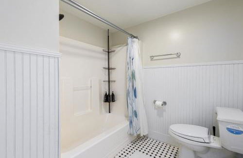 5mi to Big Boulder Hot tub Patio Firepit Fast WiFi - Foto 14