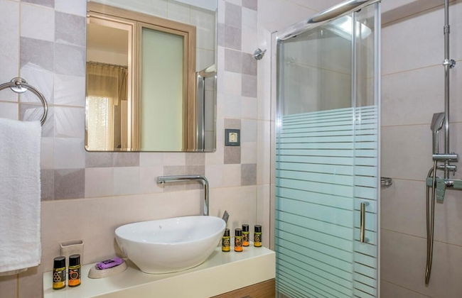 Park-view Pool Villa - Photo 21