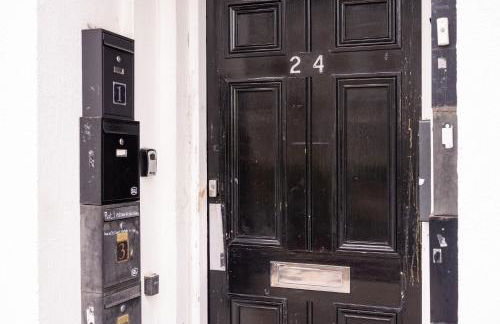 Rugby 1-BR Apt, Parking, City Centre, Sleeps 3 - Foto 48