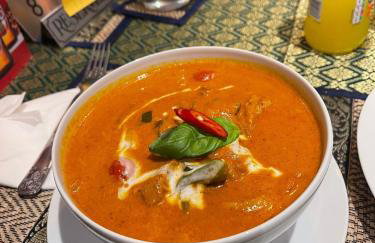 Cozy Vibes Refined 2BR Flat - Photo 31