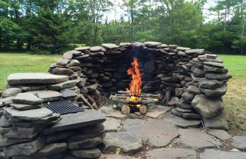 1894 Catskills Farmhouse Retreat - Foto 28