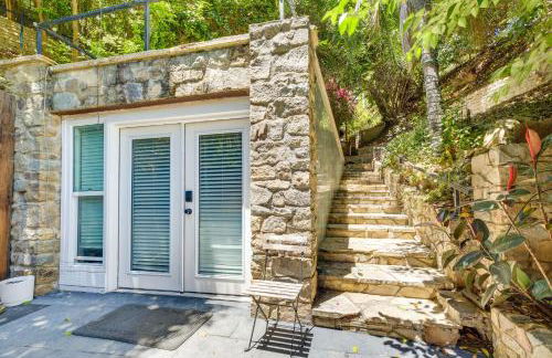 Hillside Home with Outdoor Oasis and Pool - Foto 35