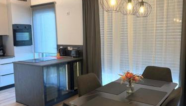 Geisfelder Suites , Zuhause auf Zeit 1 Obergeschoss links - Foto 5, stove