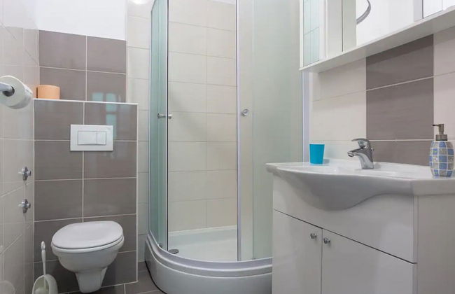 Sunny Escape Holiday Home Dicmo With Pool and Gym - Foto 14