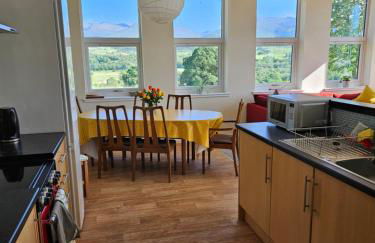 Old School, Spean Bridge - fun, friendly, relaxed - Photo 15