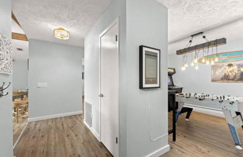 Fanta Sea - Private Seasonal Hot Tub, Game Room, Walk to Beach, Pets OK, & More! - Foto 49