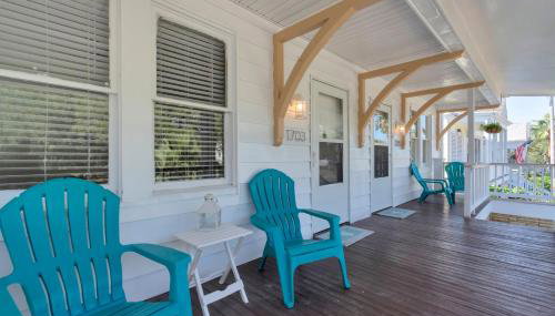 2 Apartments side by side in Historical Galveston - 8 min walk to beach! - Foto 1