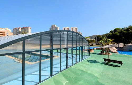 Apartamento con piscina de verano e invierno - Photo 24