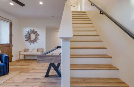 Sunset Serenity by Avantstay Rooftop w/ Hot Tub & Fire Pit, 3 Blocks to Beach! - Foto 45