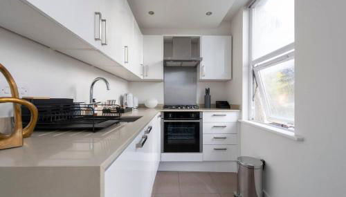 Elevated Elegance 1BR 1BA Flat in Wellmeadow Rd 65B - Foto 5