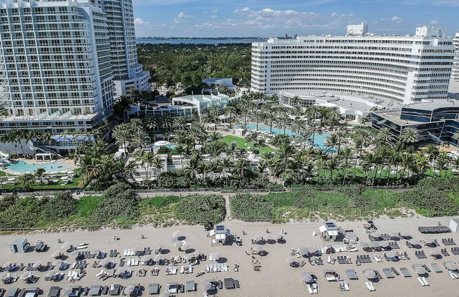 Studio At Sorrento S- Fontainebleau Miami Beach 1 Bedroom Home by RedAwning - Foto 13