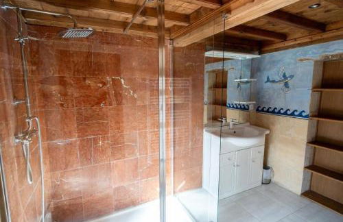 Stay in a Damigny Manor in Normandy - Photo 15