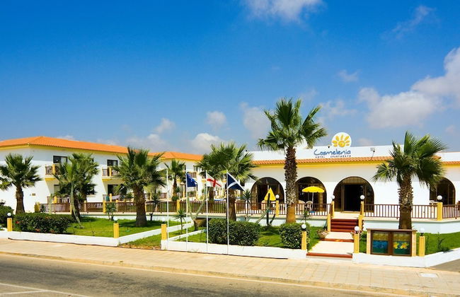 Cosmelenia Hotel Apartments - Foto 51