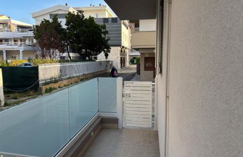 RESIDENZE PLANET- bilocale piano terra - Premium Villas - Foto 11