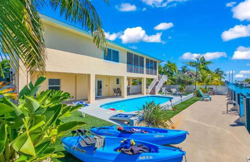 NEW!Paradise PalmsDockPoolKayaks GrillView! - Foto 65